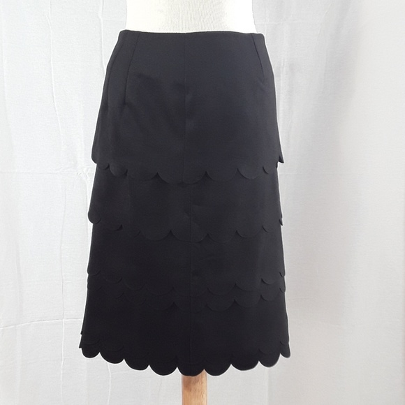 Anthropologie Dresses & Skirts - Maeve black skirt with scallop layered pattern